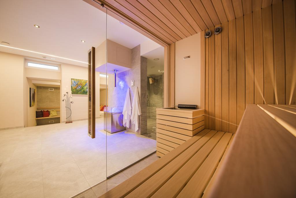 Désirée Classic&design Aparthotel
